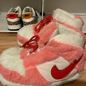 Wmns valentine slippers